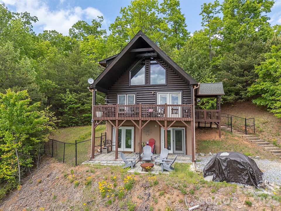1st image of 202 Fall Creek Dr