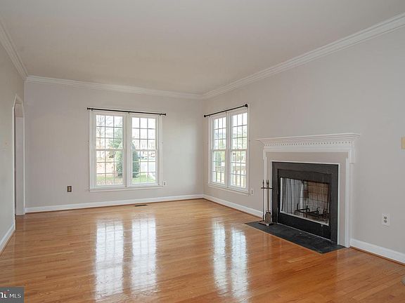 4th image of 5950 Wescott Hills Way