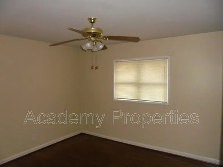 105 E Mimosa Dr — Photo 8