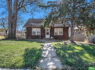 4641 Larimore Ave, Omaha, NE 68104
