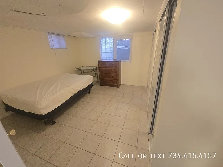 707 S Division St #1 — Photo 18