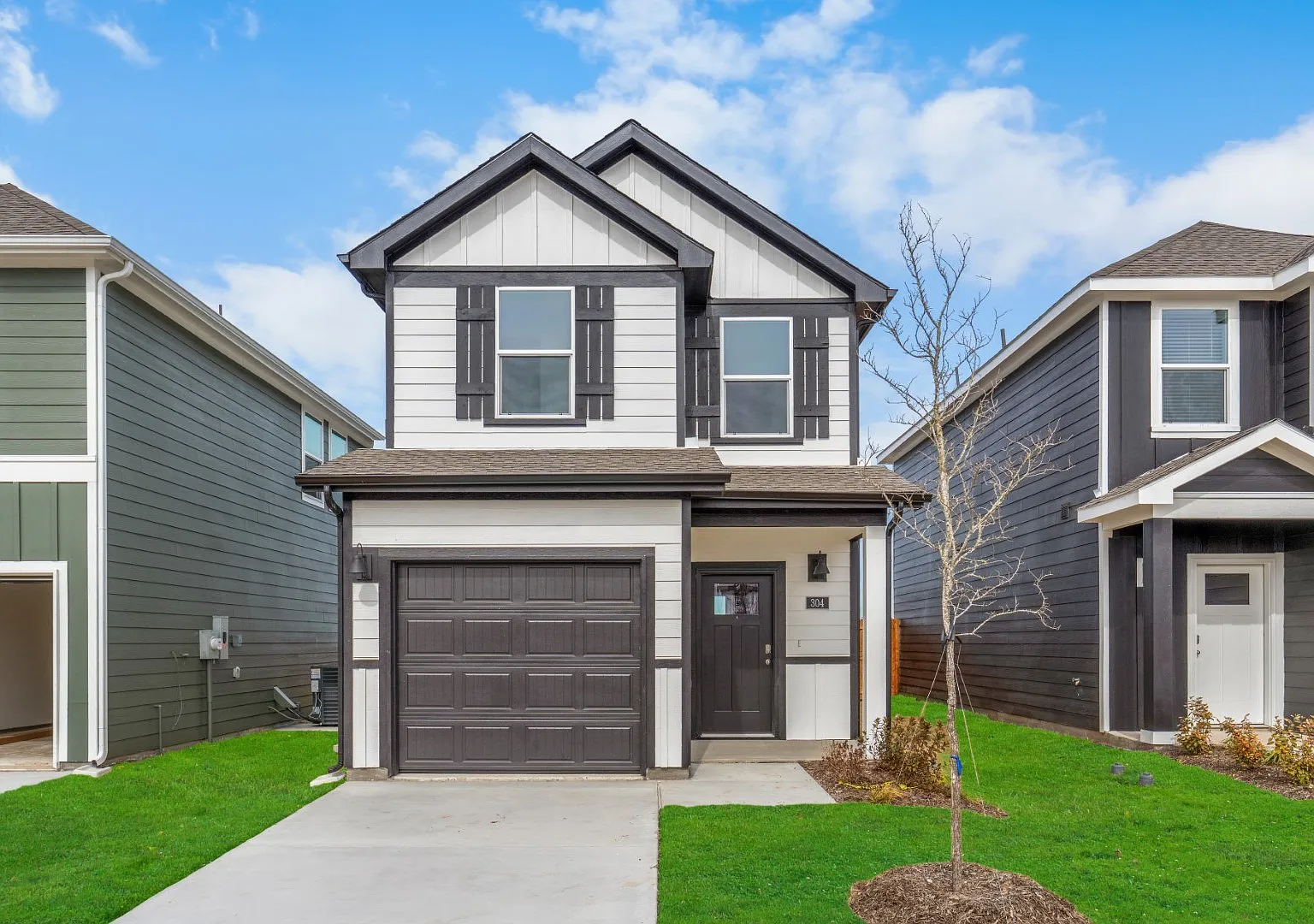 304 Tall Cedar Way — Photo 1
