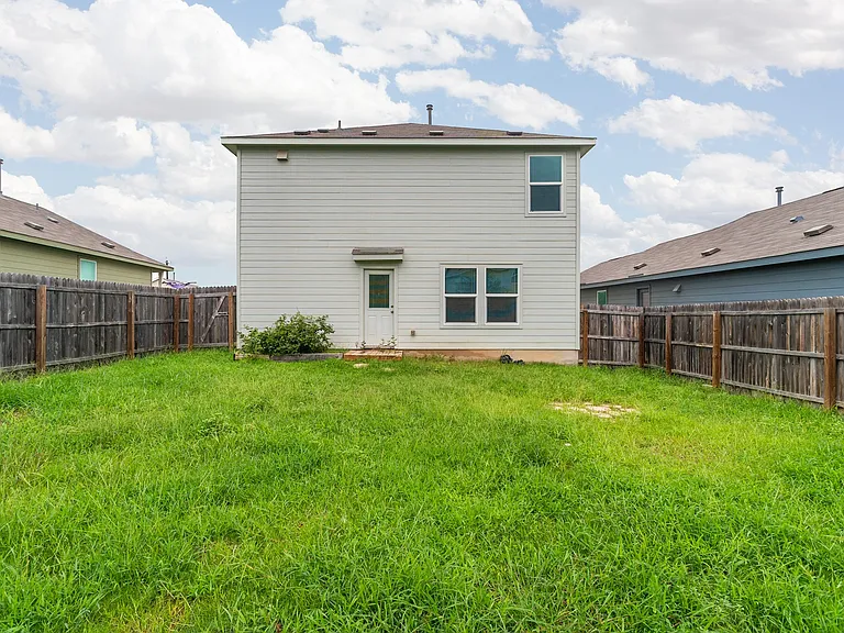 14042 Wool Park — Photo 28