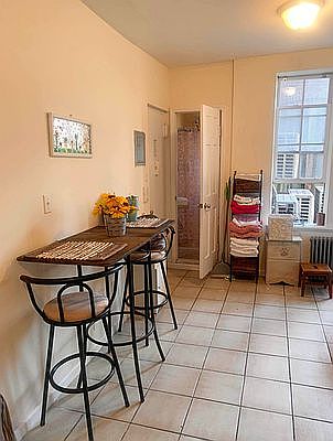 1st image of 536 9th Ave APT 2RN