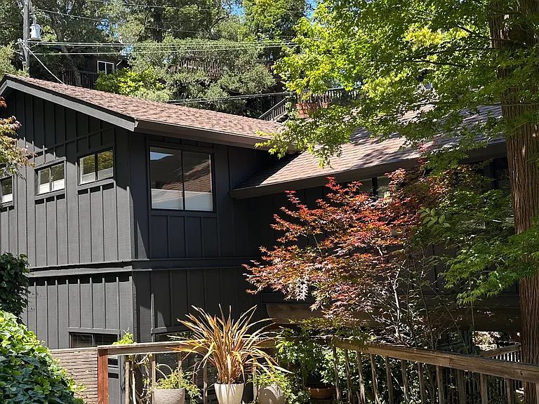 14 Summit Dr — Photo 1