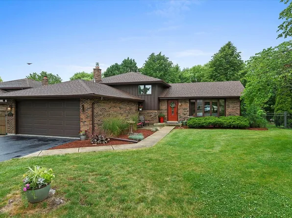 14450 Lakewood Ln, Orland Park, IL 60467