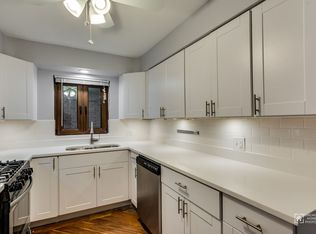 2645 W Carmen, Chicago, IL 60625