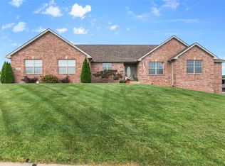 1226 Chamberlain Dr, Jackson, MO 63755