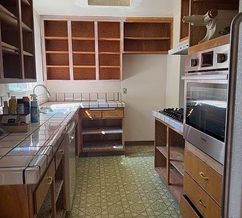 3rd image of 1159 Lancelot Ln