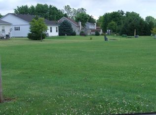 630 Betty St, Earlville, IL 60518
