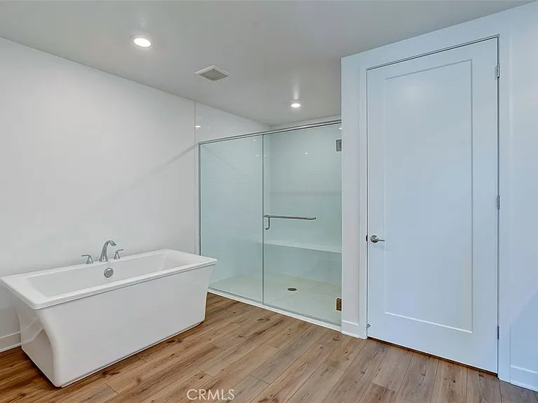 4407 Rivington — Photo 15
