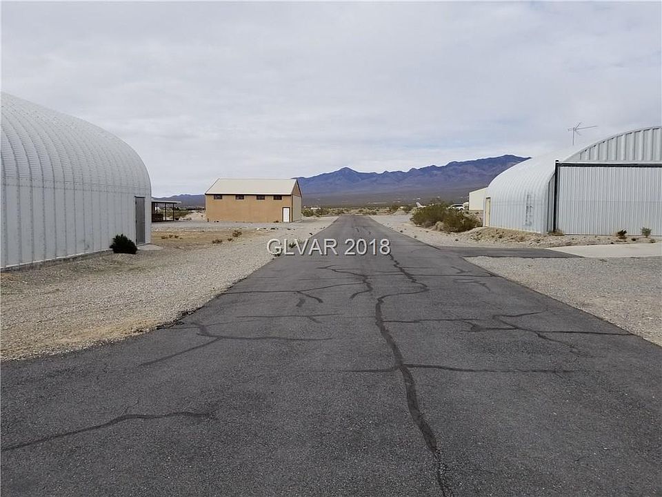 2nd image of 3301 Naylor Pl
