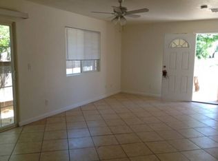 1020 Peach St, Corning, CA 96021