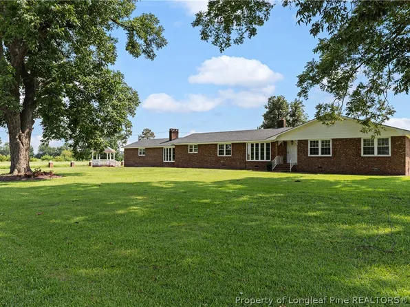 12785 421st Hwy N, Newton Grove, NC 28366