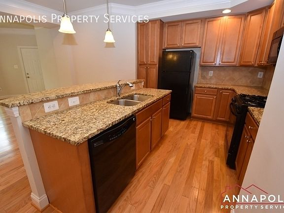 4th image of 1307 Cheswick Ln