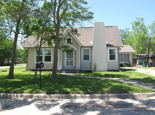 215 S Mable St, Ferris, TX 75125