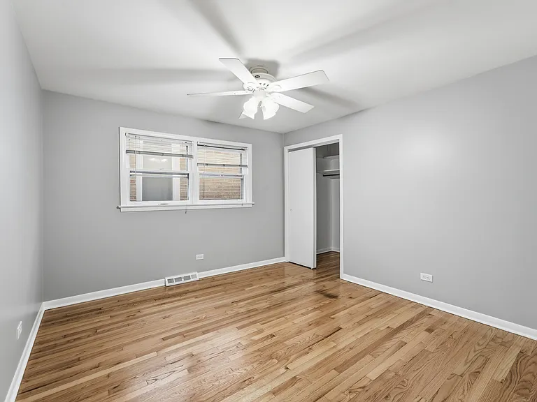 5906 Capulina Ave — Photo 9