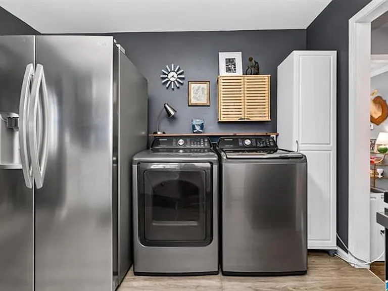 636 Oakdale St — Photo 12