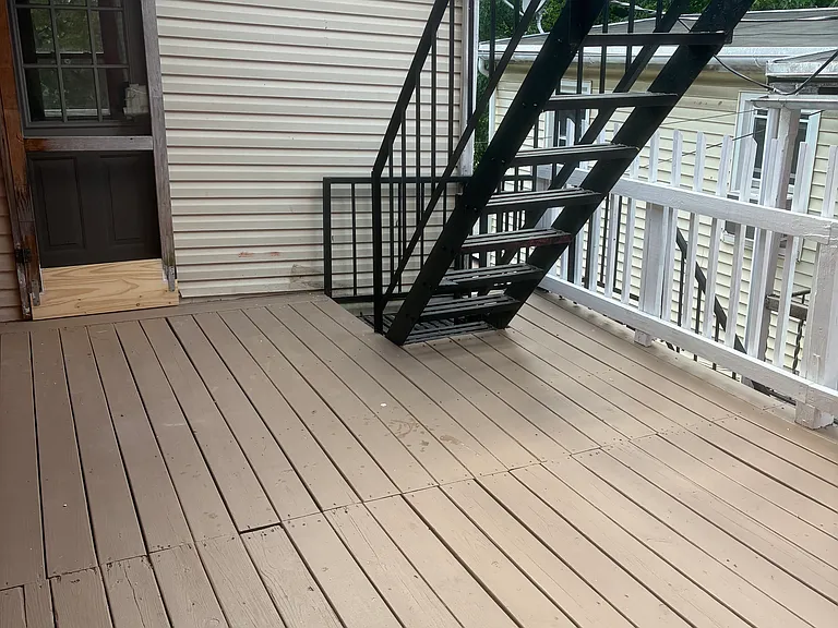 334 S Queen St #3 — Photo 5