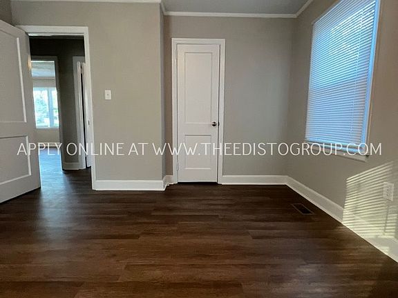 5th image of 1161 Chestnut St