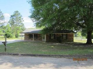 857 W Hendrix Ave, Geneva, AL 36340
