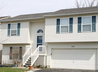 7690 Farm Hill Dr, Blacklick, OH 43004