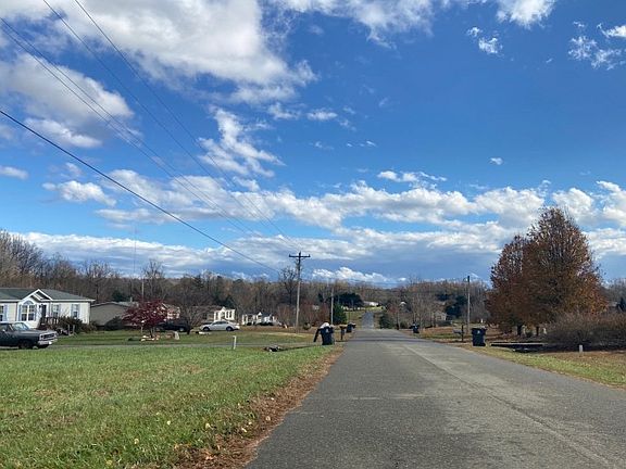 4th image of 2635 Ashewood Dr