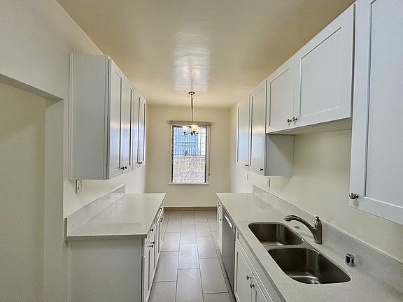 3rd image of 169 N La Peer Dr #6