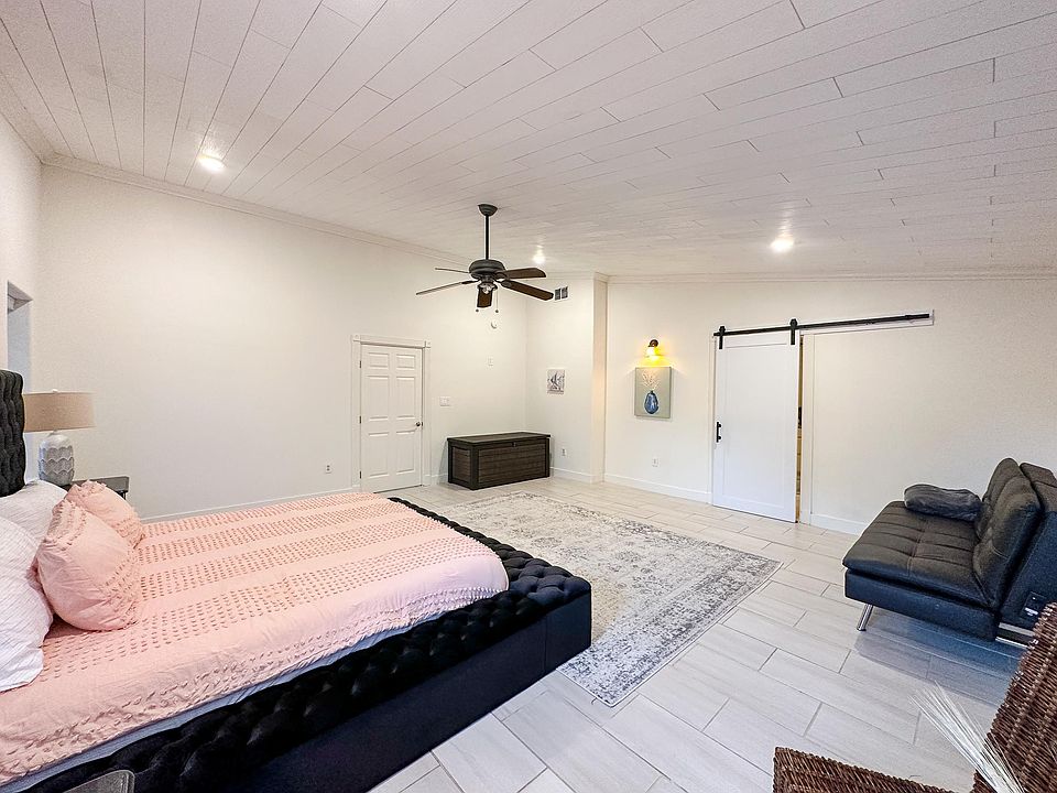 3731 Lakeview Dr, Cottonwood Shores, TX 78657 Zillow