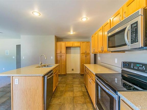 3rd image of 20301 127th Street Ct E