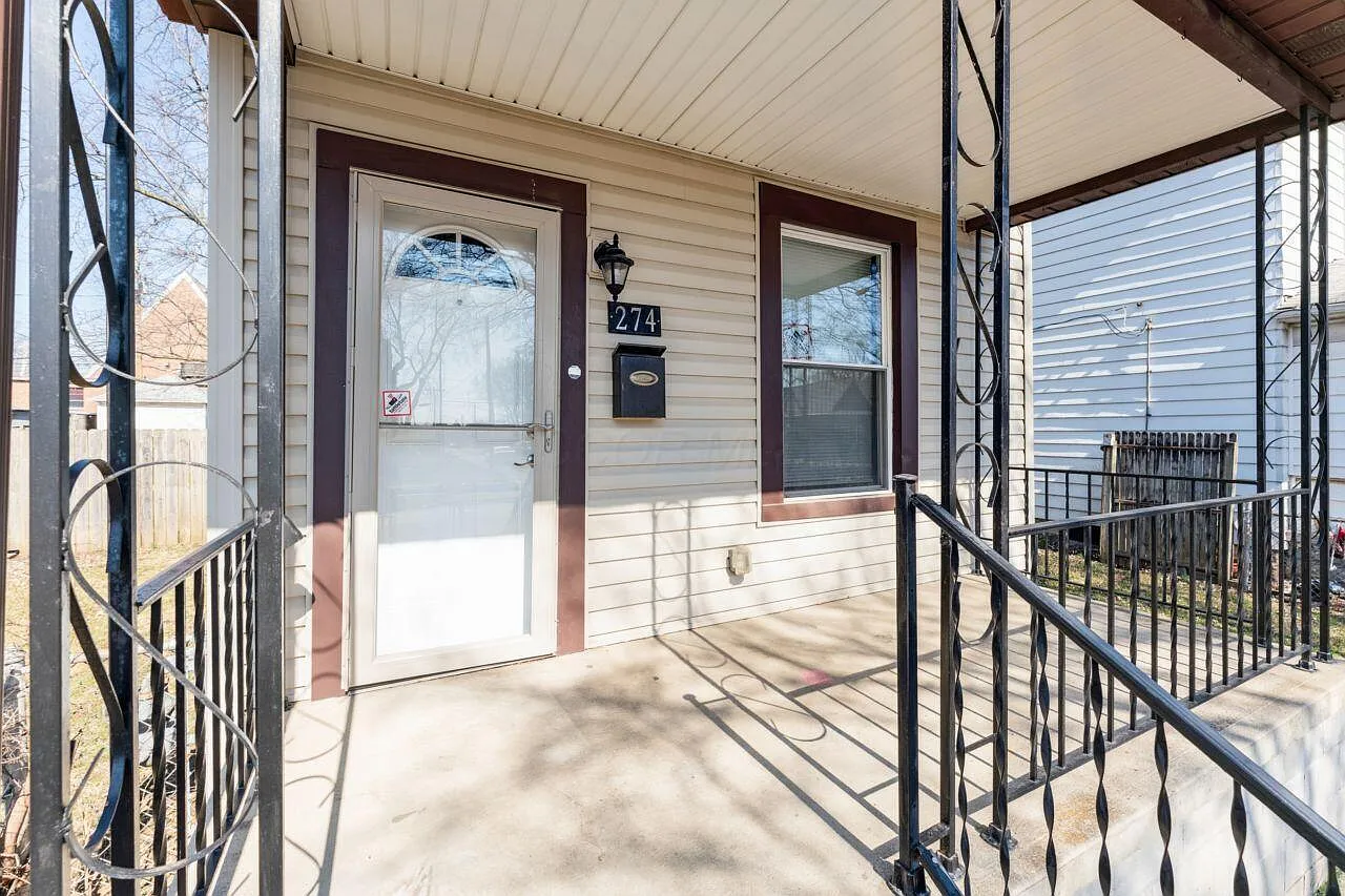 2 bed, 1.0 bath, 960 sqft, $1,500 — Photo 4