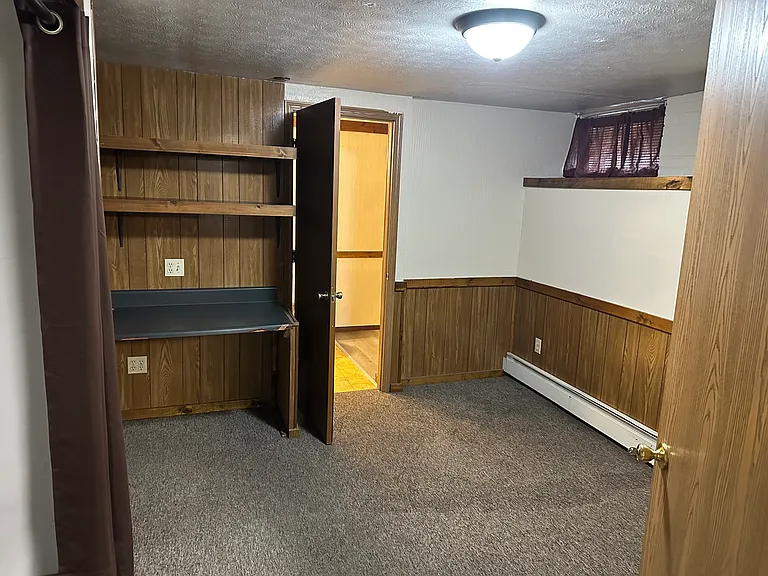 400 Sumner St #1 — Photo 10