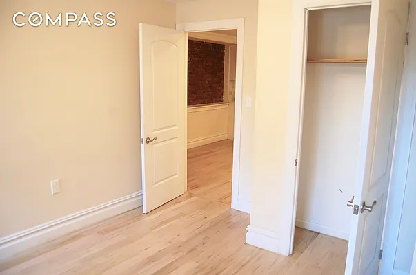 Rented by Compass | media 10