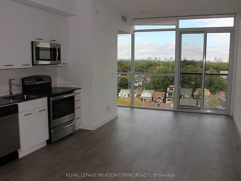 2055 Danforth Ave #804 — Photo 7