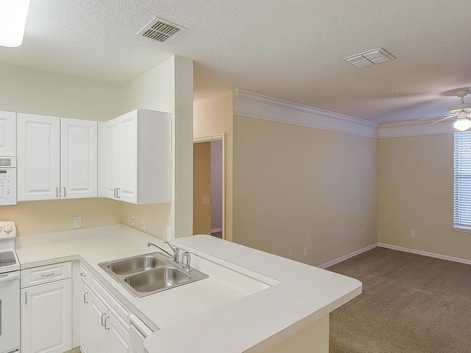 1st image of 3680 Avalon Park Blvd Suite 110