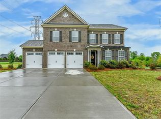 3000 King Richards Ct #15, Matthews, NC 28104