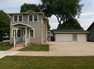 382 Rockport Rd, Janesville, WI 53548
