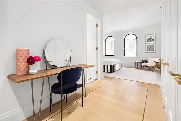 Rented by Nest Seekers International | media 26