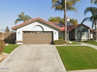 11000 Dapple Way, Bakersfield, CA 93312