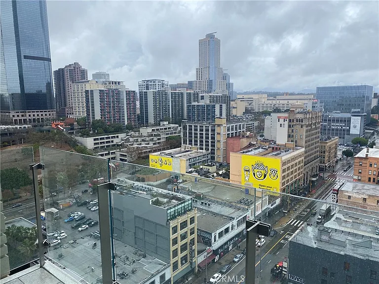 400 S Broadway Ave #1804 — Photo 36