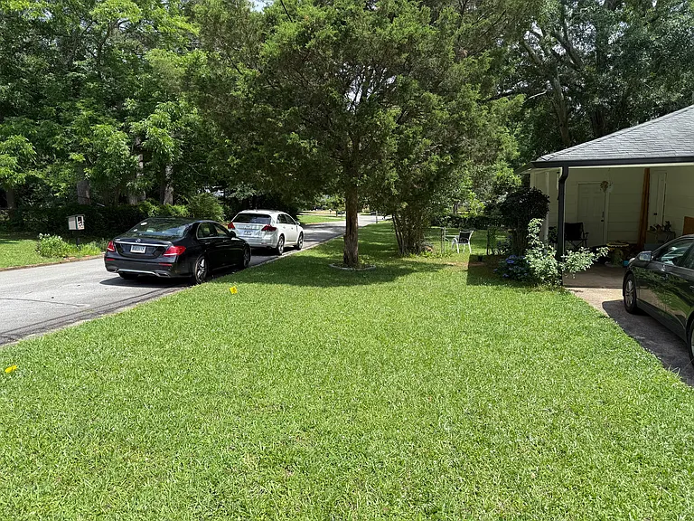 380 Ruth St — Photo 17