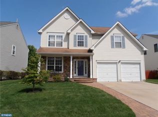 25 Paddock Rd, Marlton, NJ 08053