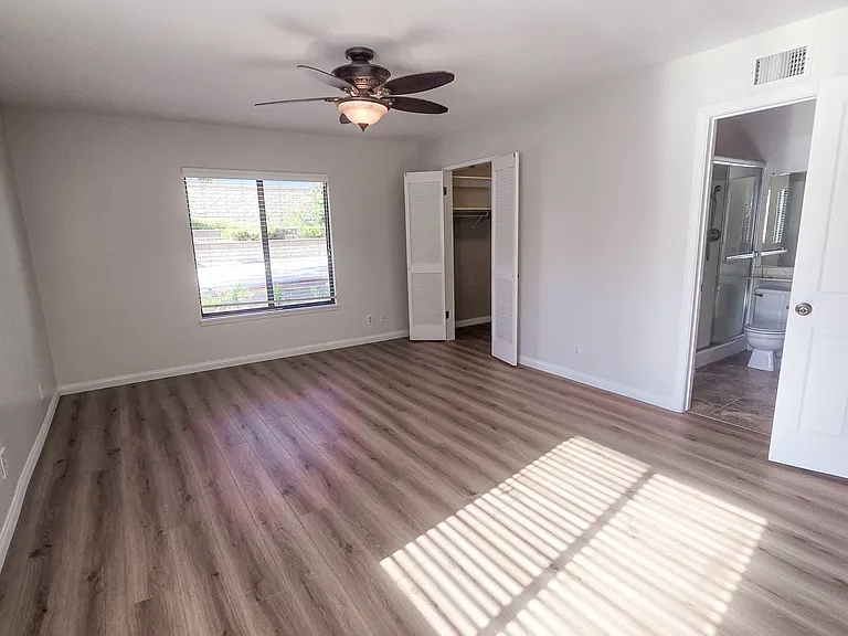 3105 Lodgewood St — Photo 121