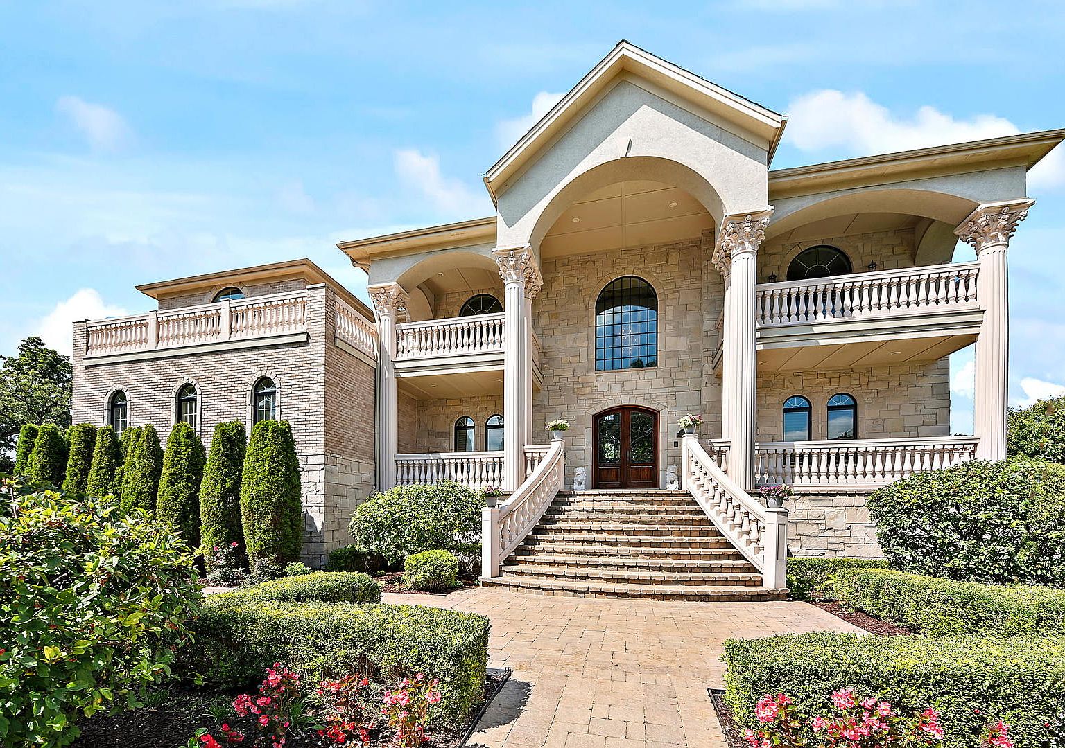 16 Tuscan Ct, Oak Brook, IL 60523 Zillow