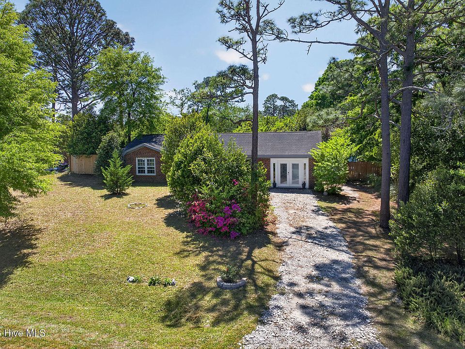 1st image of 5126 Lord Byron Road