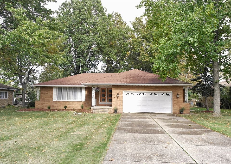 1st image of 633 Lander Drive