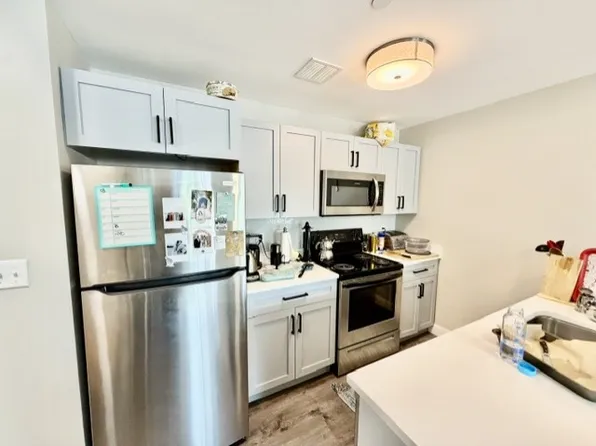 882 Massachusetts Ave, Arlington, MA