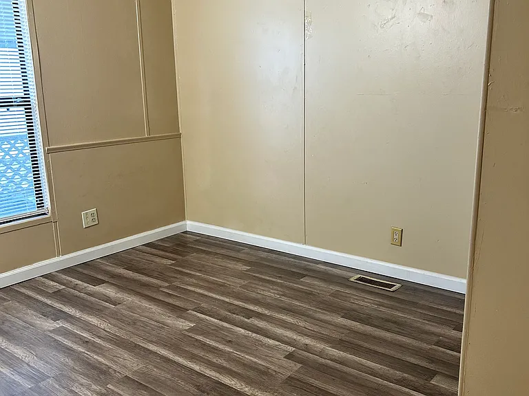 4413 Esmar Rd #2 — Photo 5