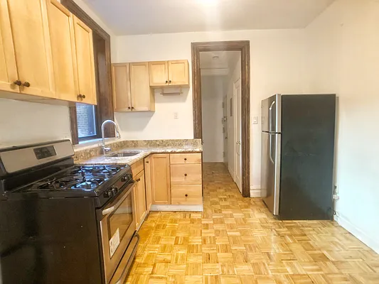 Rented by Compass | media 33