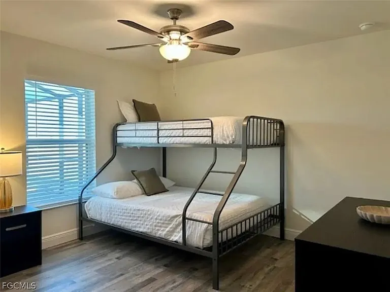 3462 NE 10th Pl — Photo 12
